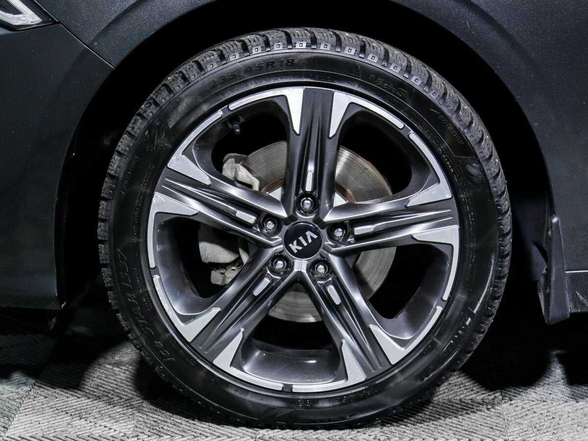 Купить Kia K5 с пробегом. Фото: #14