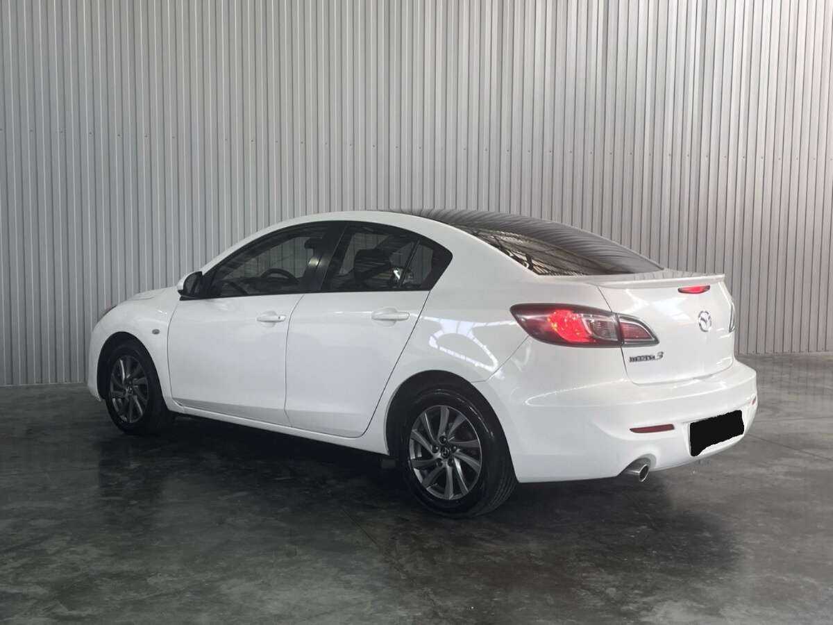 Купить Mazda 3 с пробегом. Фото: #6