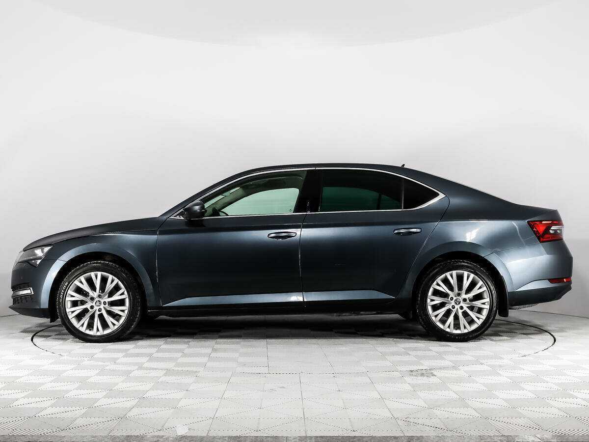 Купить Skoda Superb с пробегом. Фото: #7