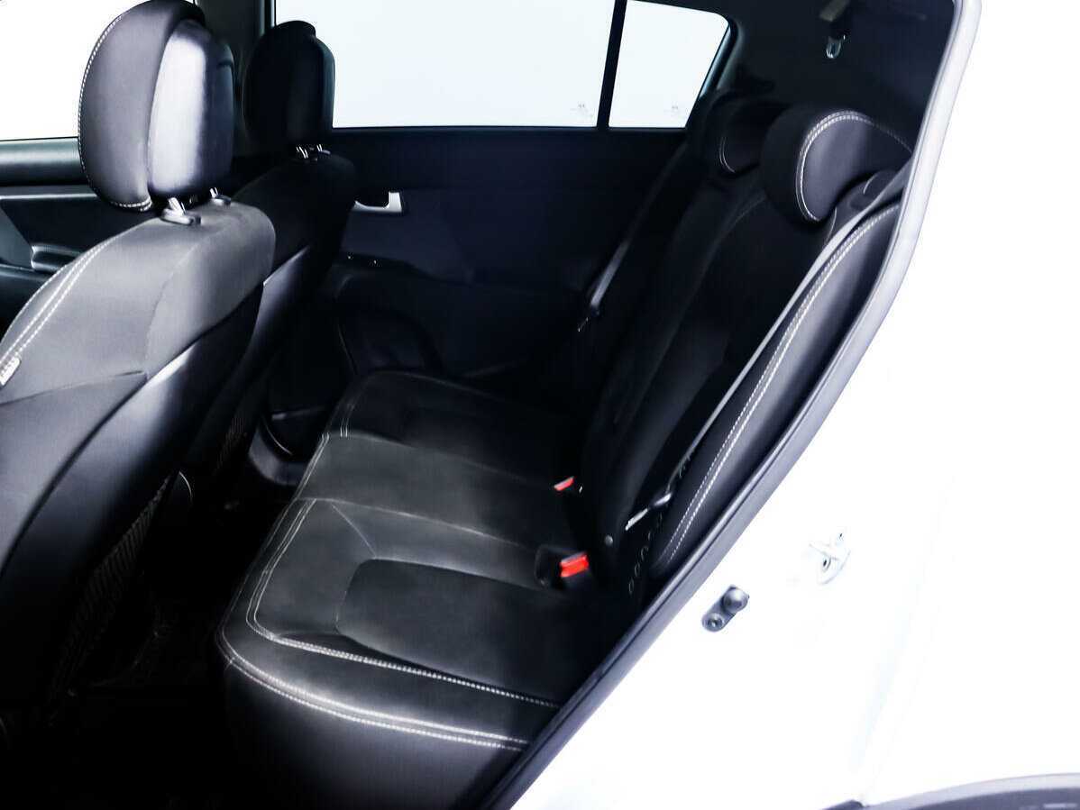 Купить Kia Sportage с пробегом. Фото: #9