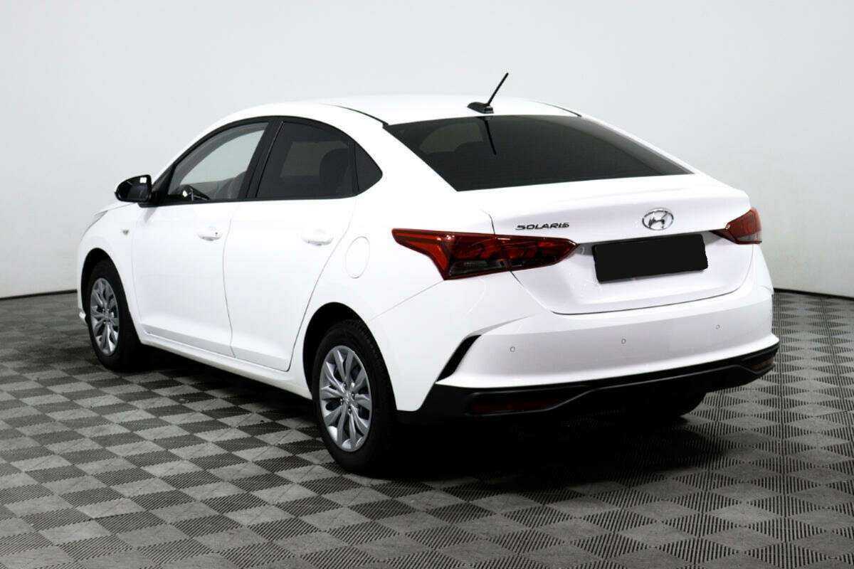 Купить Hyundai Solaris с пробегом. Фото: #6