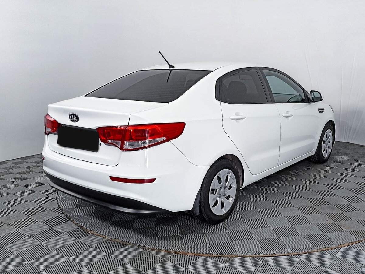 Купить Kia Rio с пробегом. Фото: #4