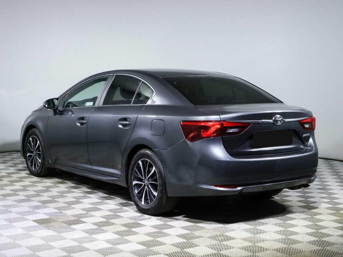Купить Toyota Avensis с пробегом. Фото: #4