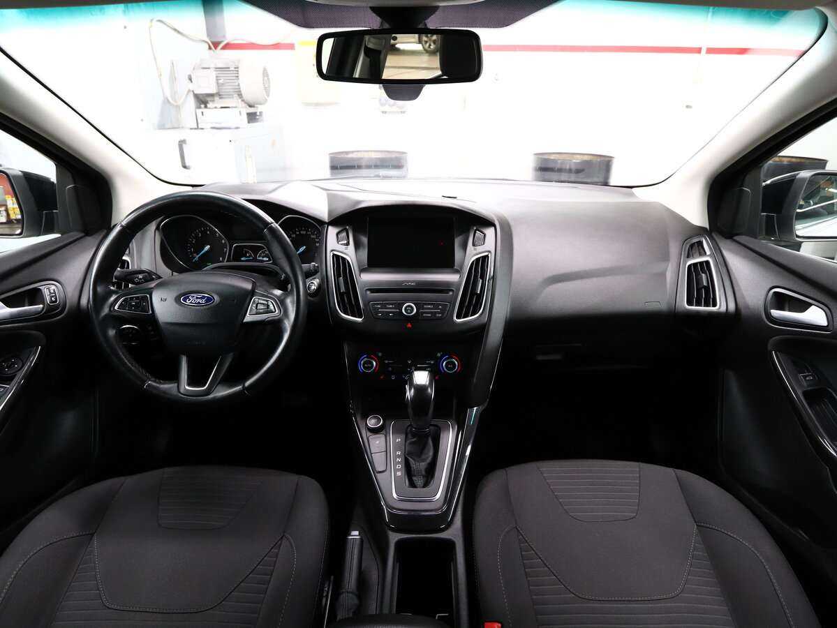 Купить Ford Focus с пробегом. Фото: #16