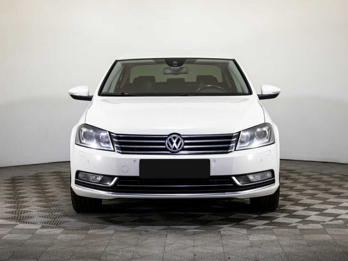 Купить Volkswagen Passat с пробегом. Фото: #1
