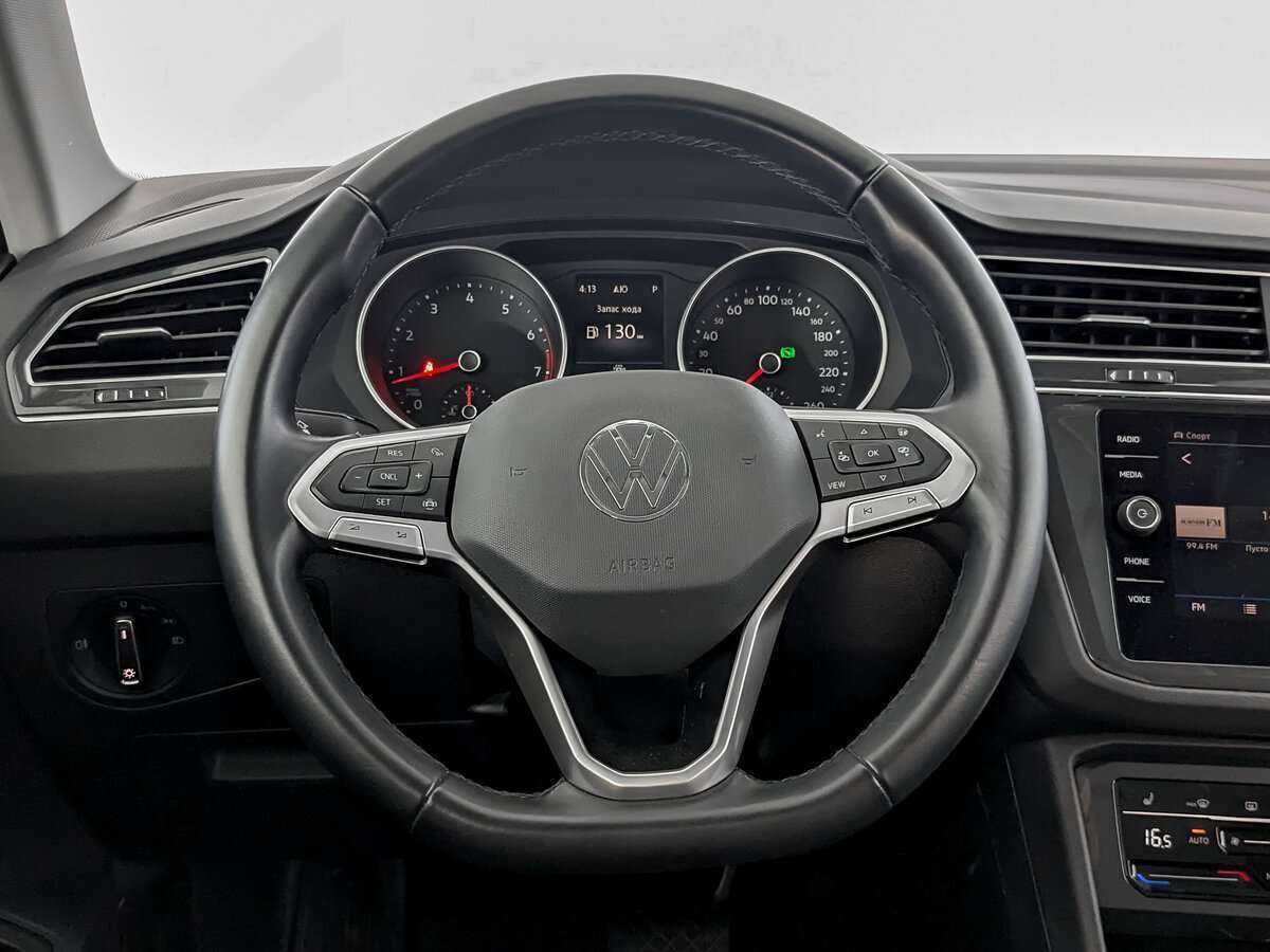Купить Volkswagen Tiguan с пробегом. Фото: #16