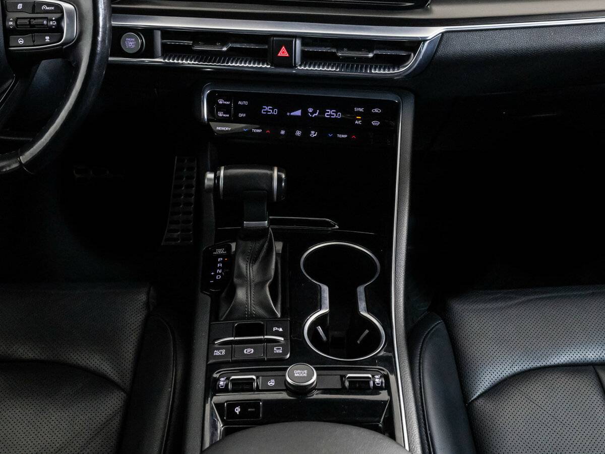 Купить Kia K5 с пробегом. Фото: #11