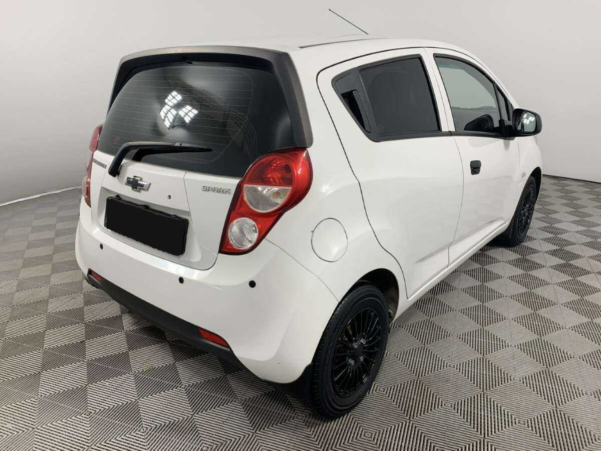 Купить Chevrolet Spark с пробегом. Фото: #4
