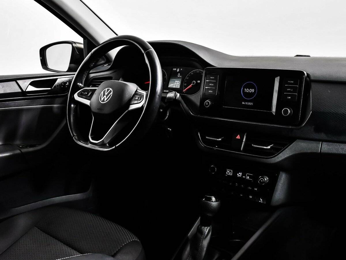 Купить Volkswagen Polo с пробегом. Фото: #7