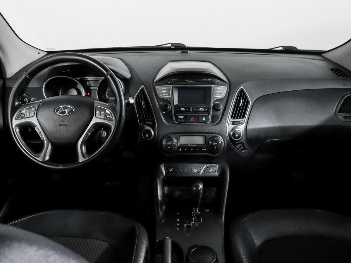 Купить Hyundai ix35 с пробегом. Фото: #9