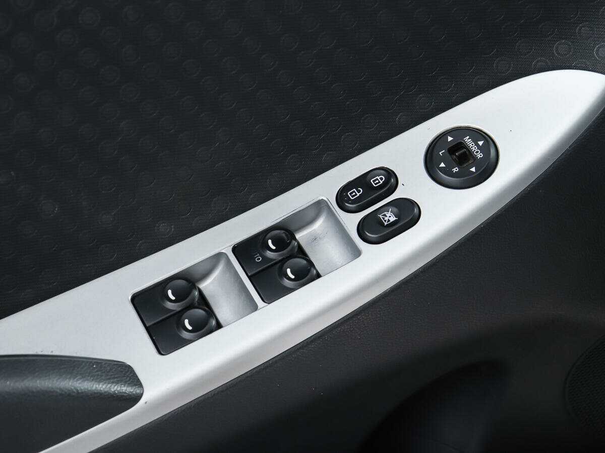 Купить Hyundai Solaris с пробегом. Фото: #14