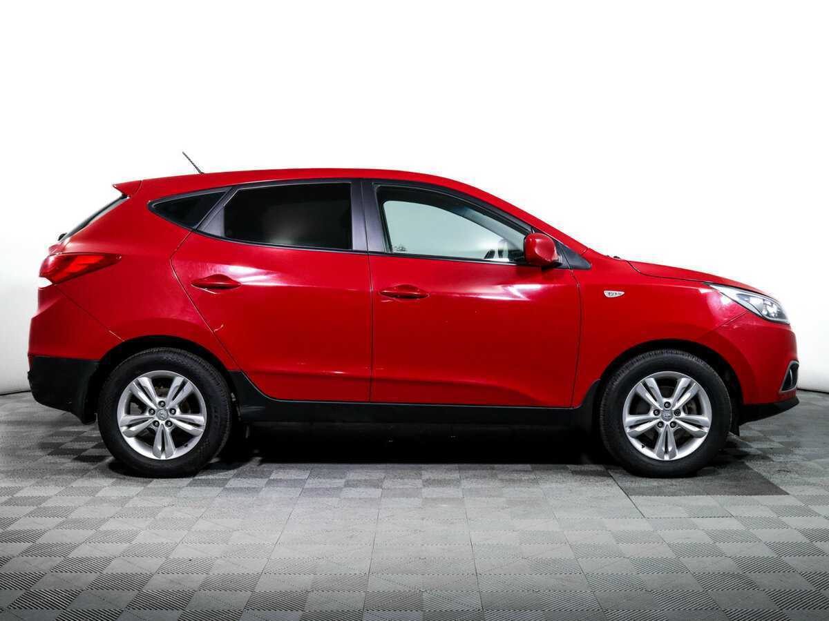 Купить Hyundai ix35 с пробегом. Фото: #3