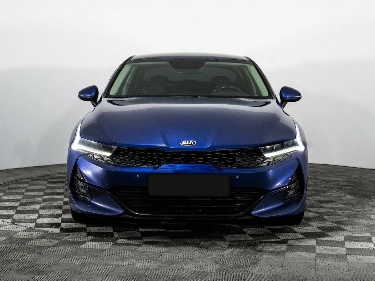 Купить Kia K5 с пробегом. Фото: #1