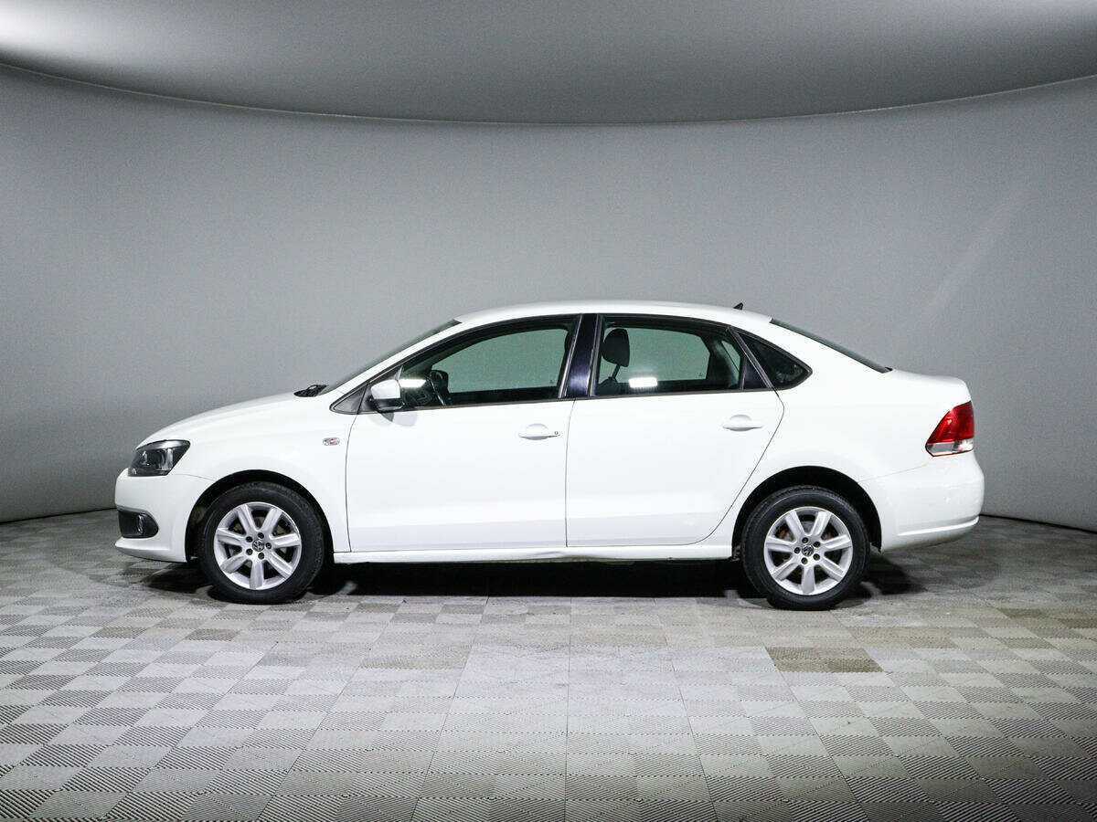 Купить Volkswagen Polo с пробегом. Фото: #7