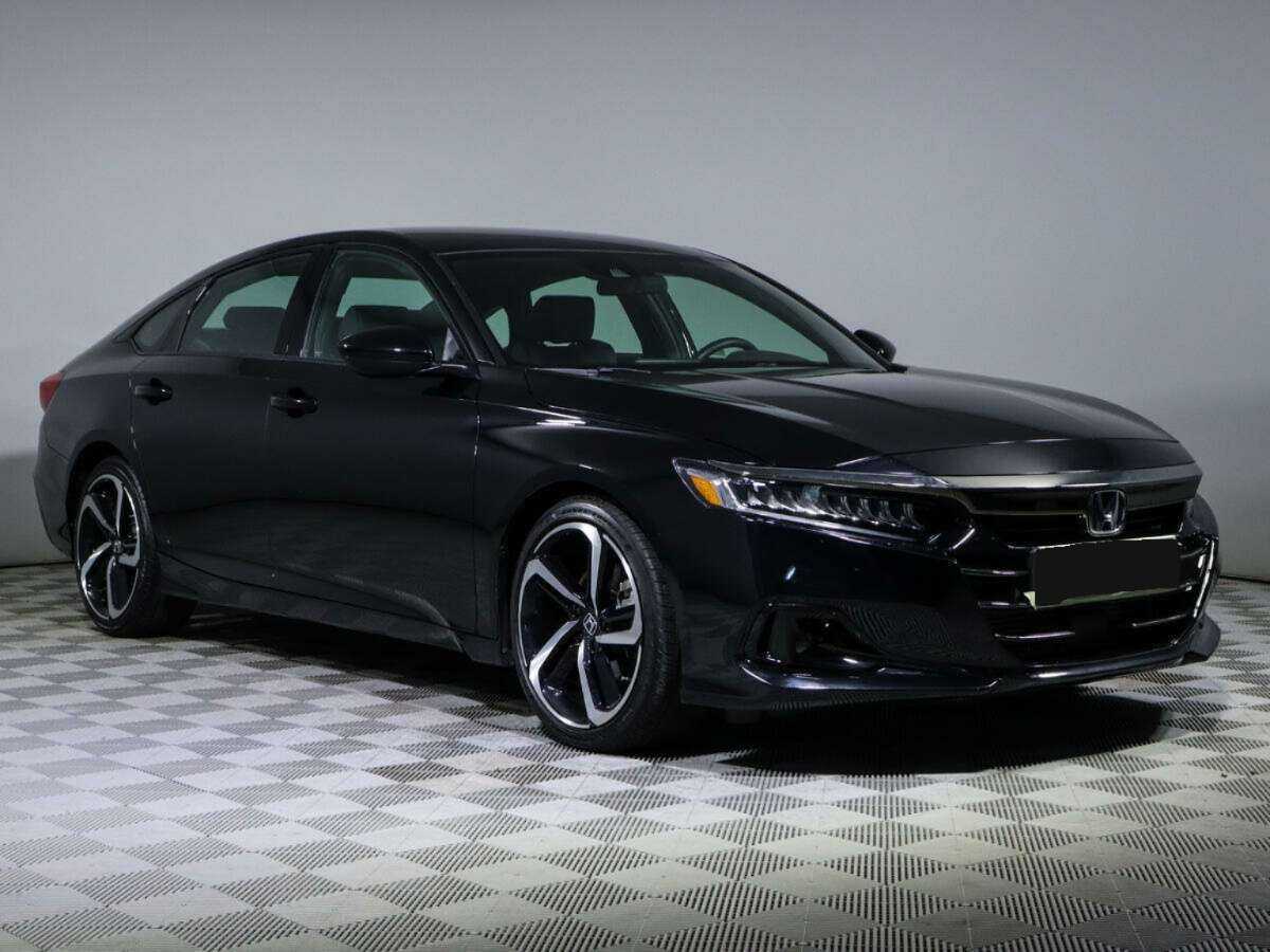Купить Honda Accord с пробегом. Фото: #2