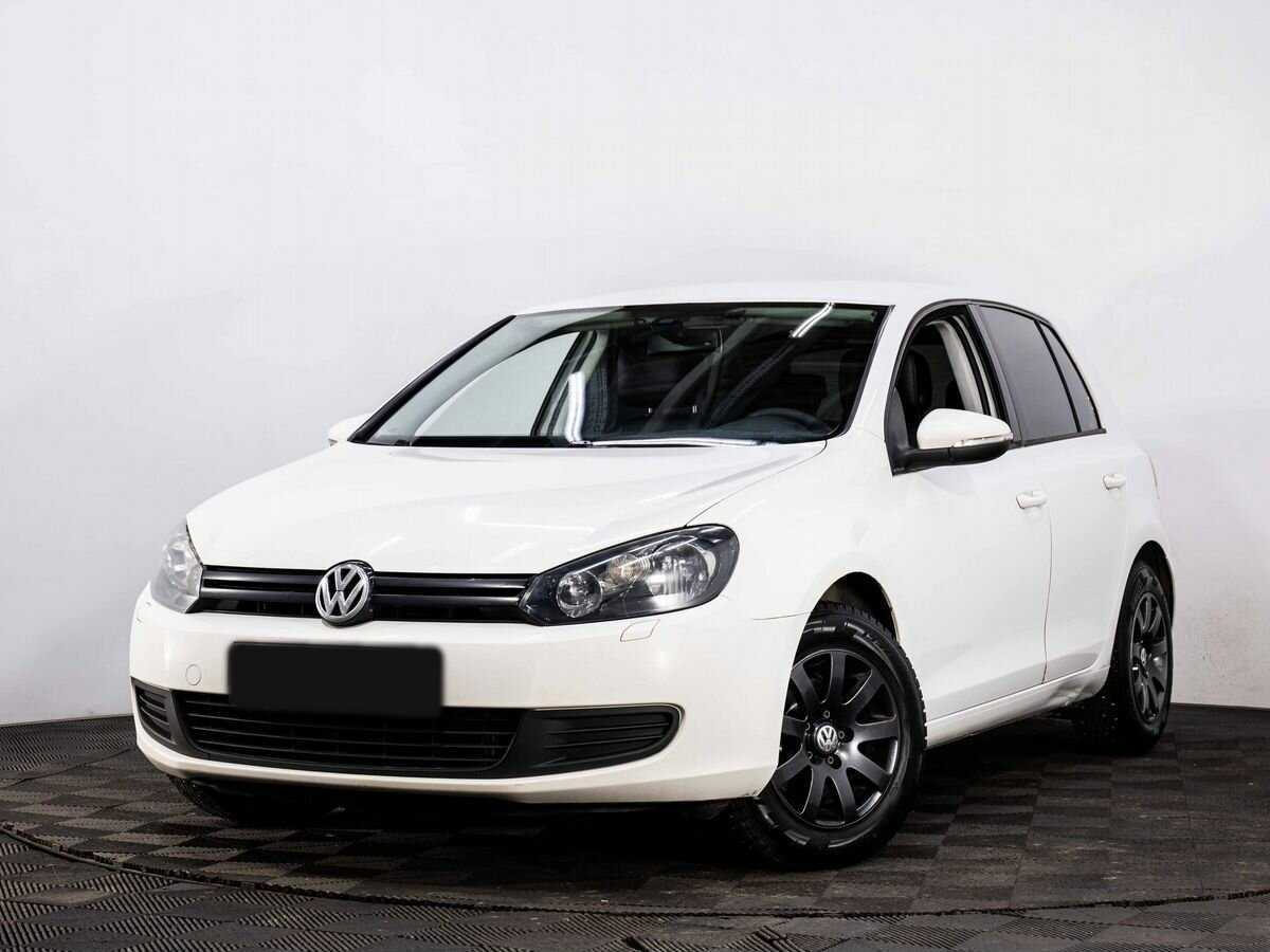 Купить Volkswagen Golf с пробегом. Посмотреть фото