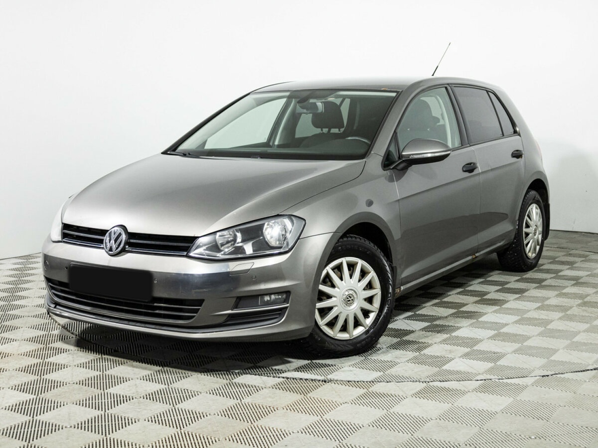 Купить Volkswagen Golf с пробегом. Фото: #0