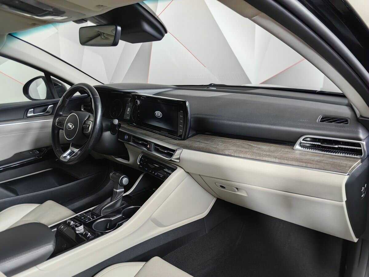 Купить Kia K5 с пробегом. Фото: #8