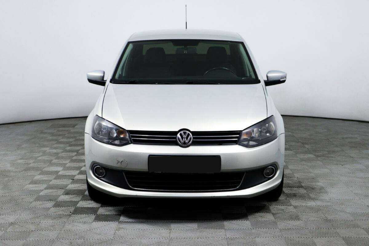 Купить Volkswagen Polo с пробегом. Фото: #1