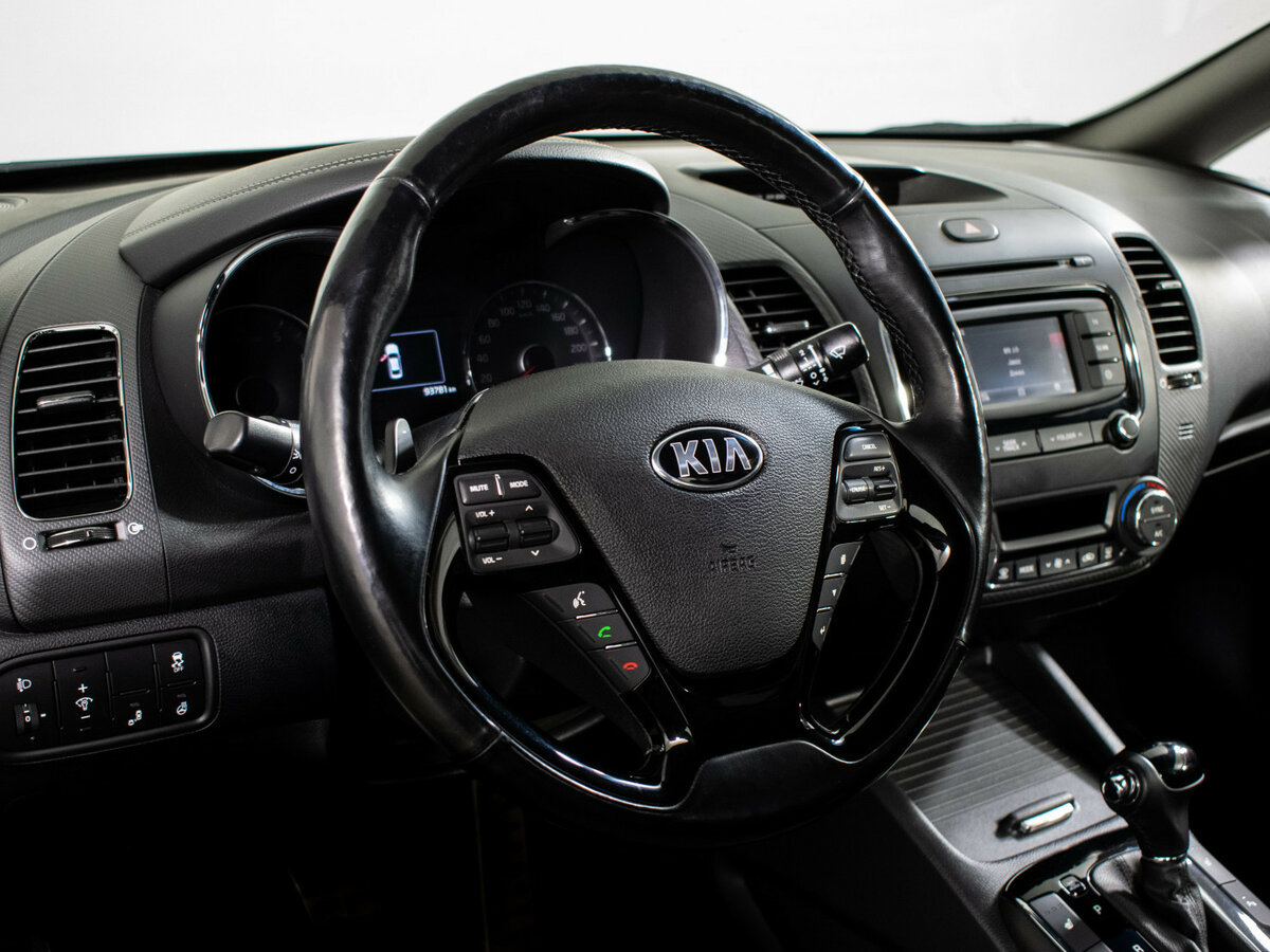 Купить Kia Cerato с пробегом. Фото: #12