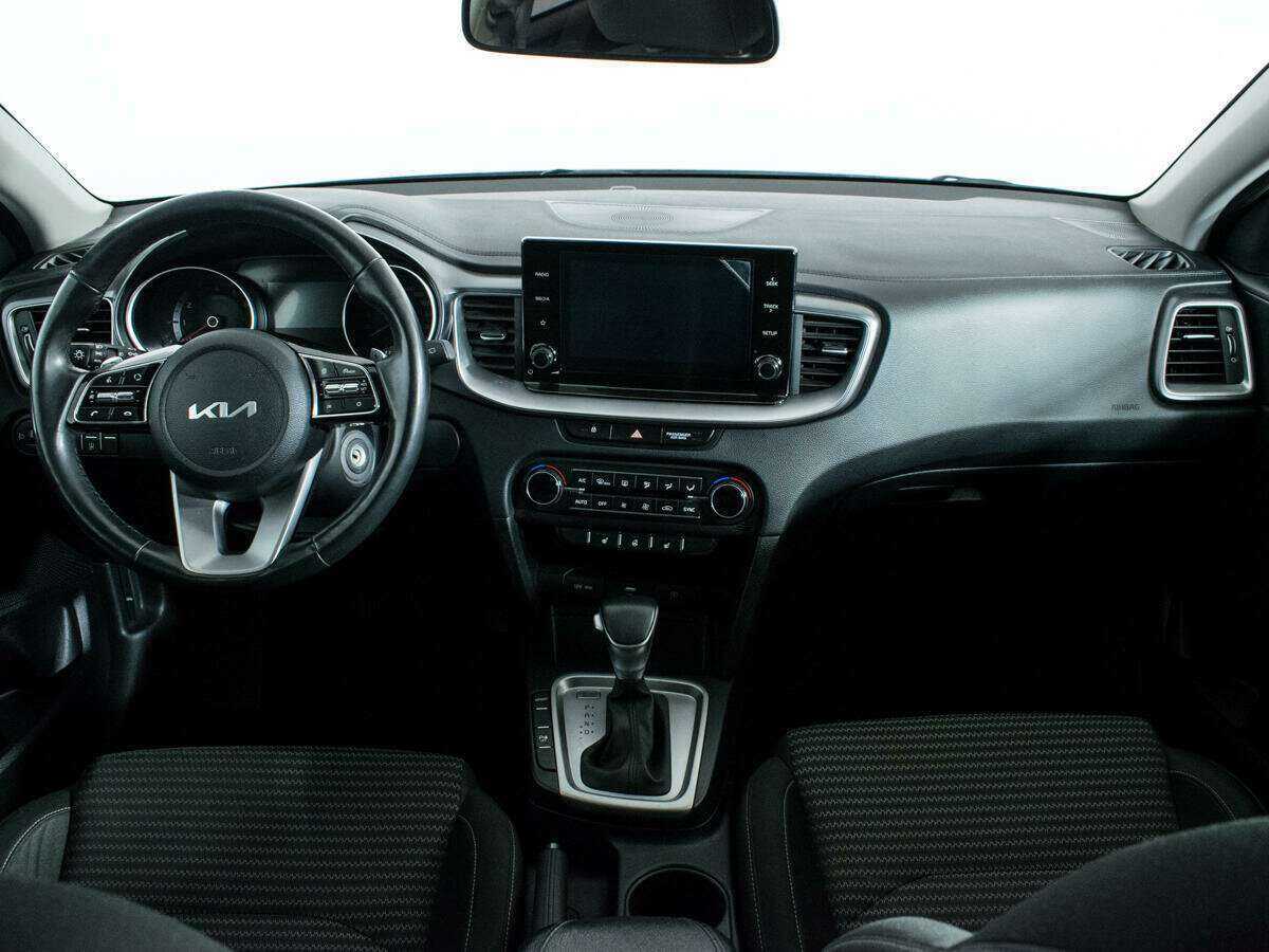 Купить Kia XCeed с пробегом. Фото: #11