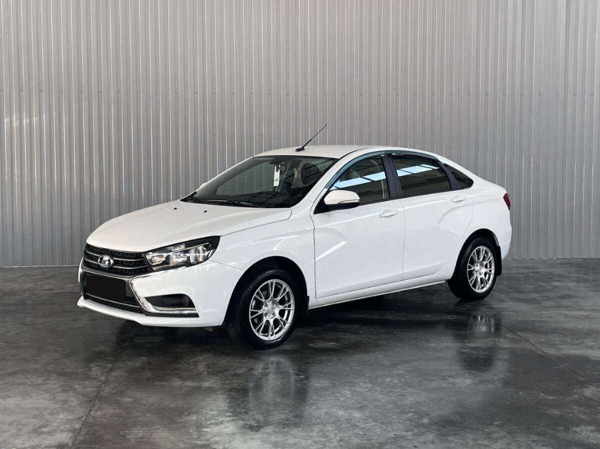 Купить Lada (ВАЗ) Vesta с пробегом. Фото: #0