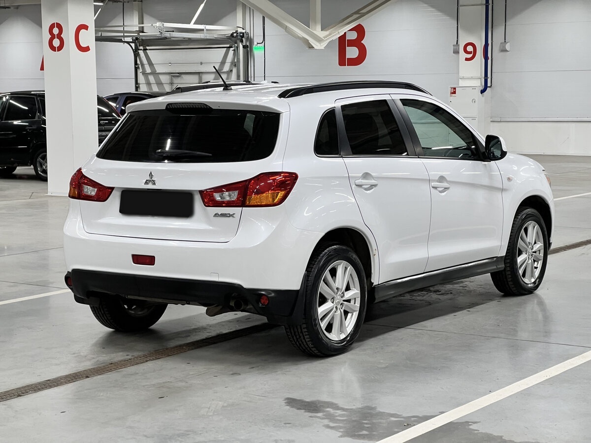 Купить Mitsubishi ASX с пробегом. Фото: #4