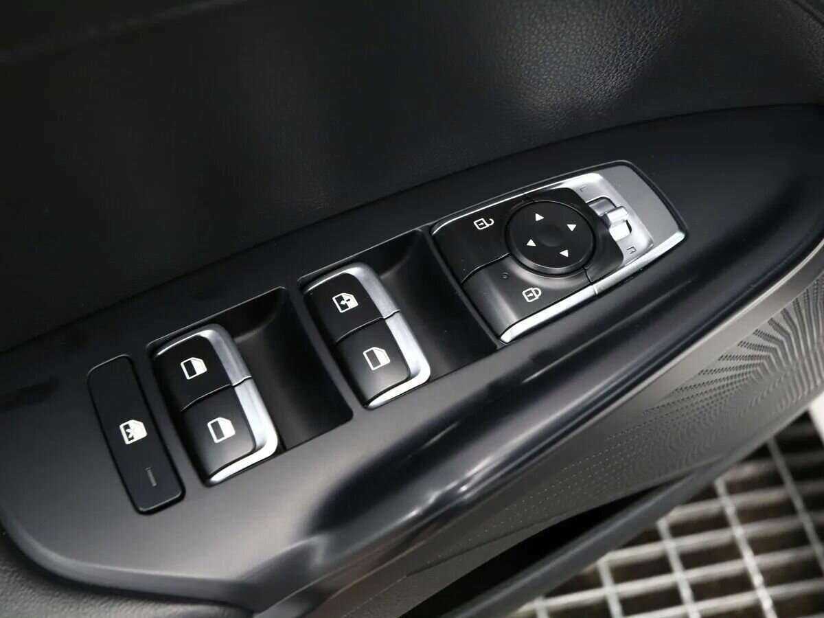 Купить Kia K5 с пробегом. Фото: #8