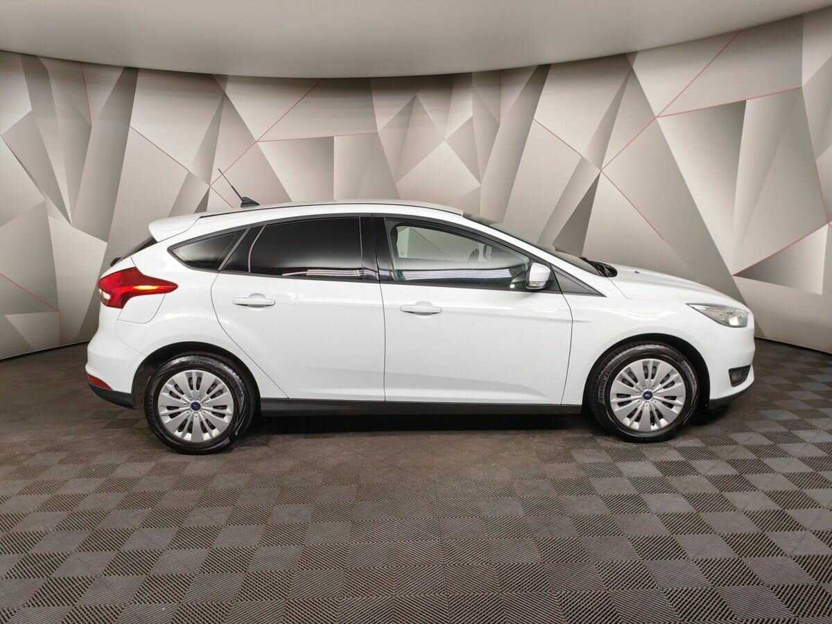 Купить Ford Focus с пробегом. Фото: #5