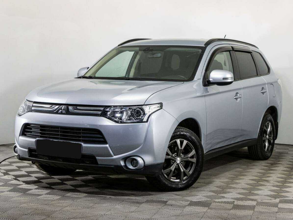 Купить Mitsubishi Outlander с пробегом. Фото: #0