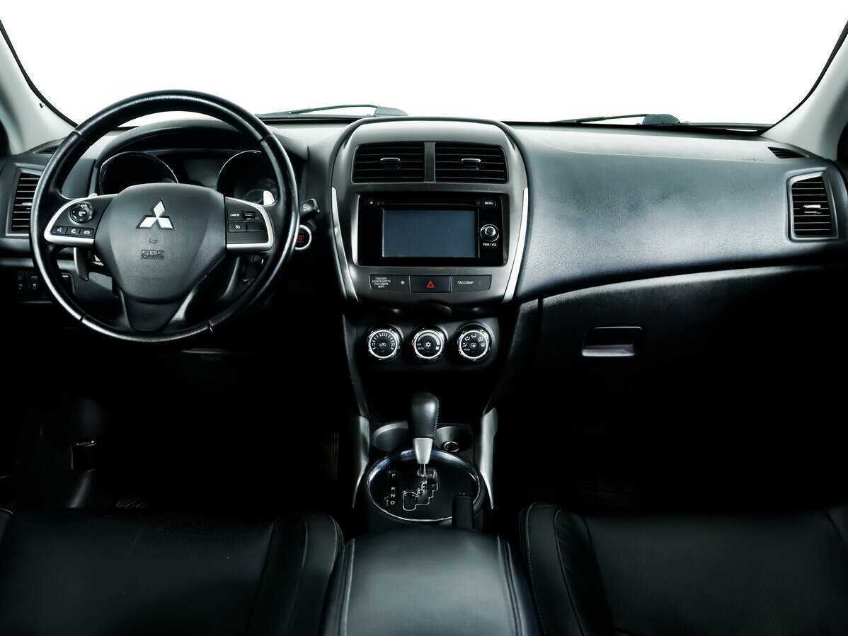 Купить Mitsubishi ASX с пробегом. Фото: #10