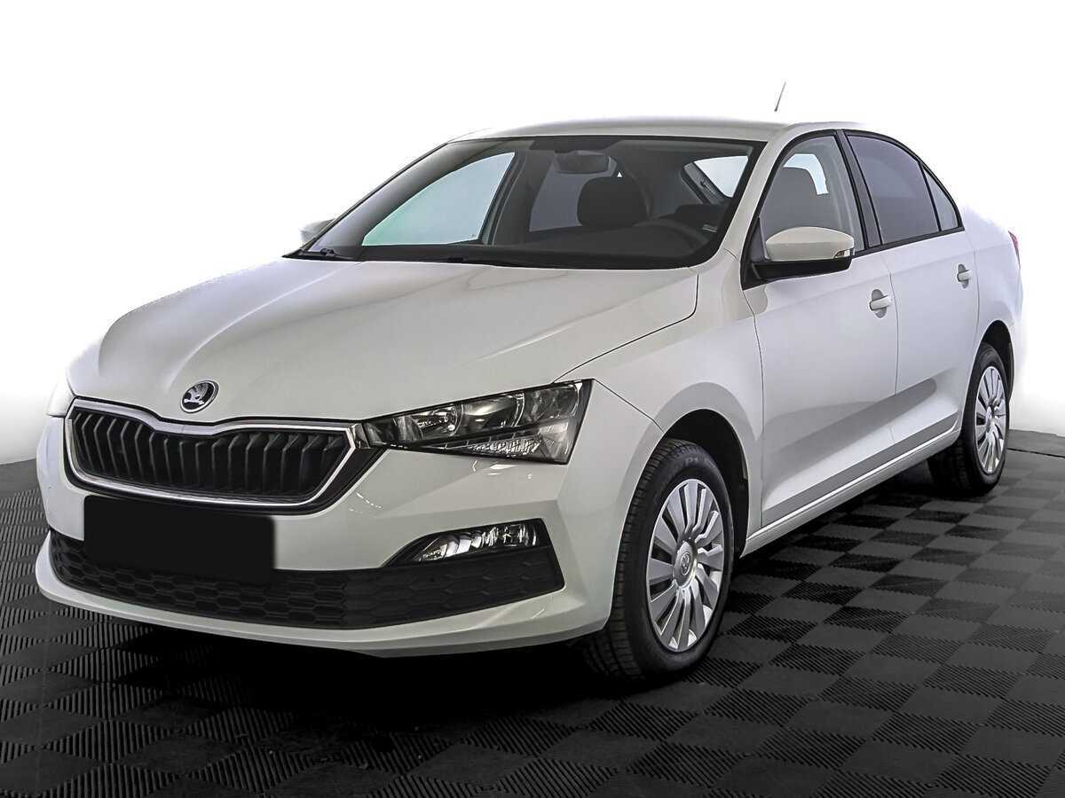 Купить Skoda Rapid с пробегом. Фото: #0