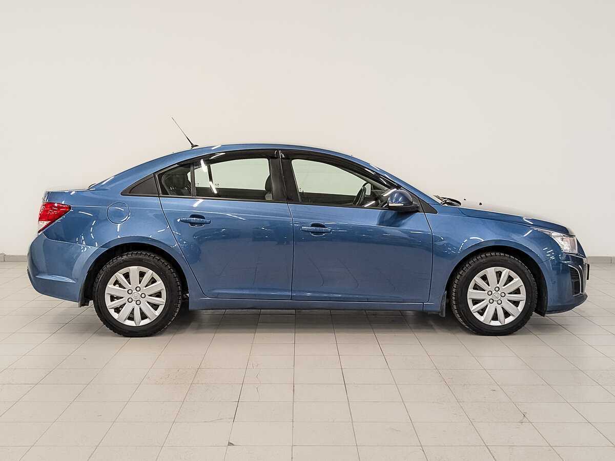 Купить Chevrolet Cruze с пробегом. Фото: #3
