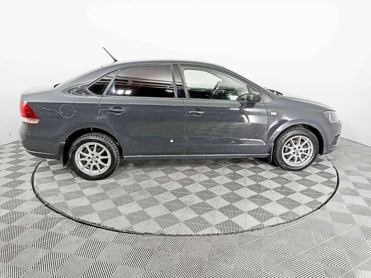 Купить Volkswagen Polo с пробегом. Фото: #3