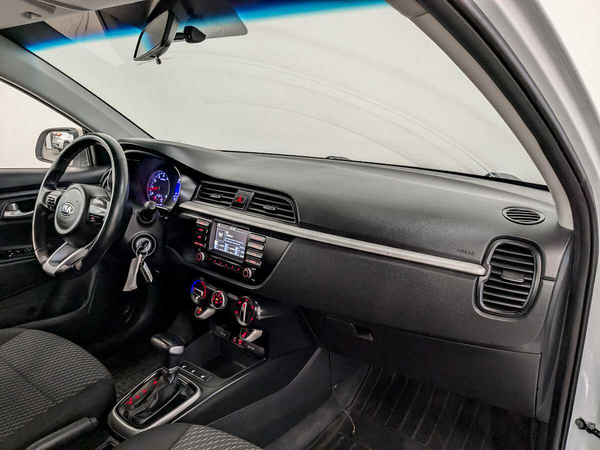 Купить Kia Rio с пробегом. Фото: #9