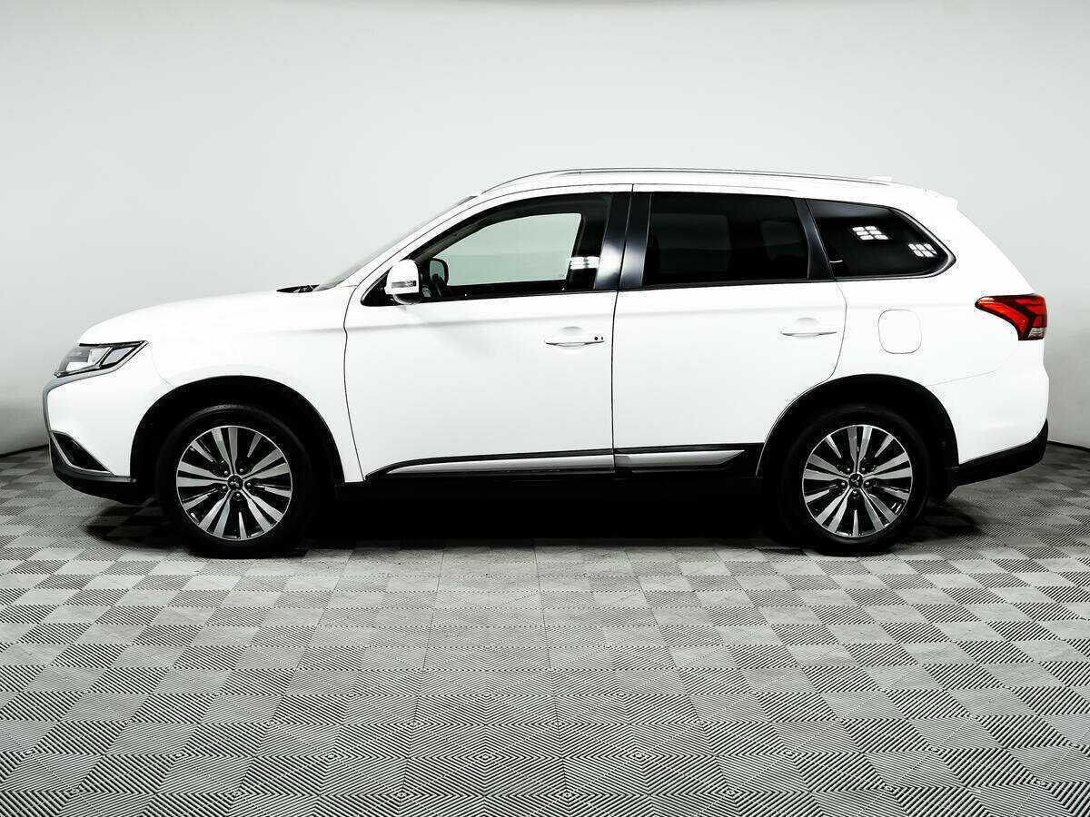 Купить Mitsubishi Outlander с пробегом. Фото: #7
