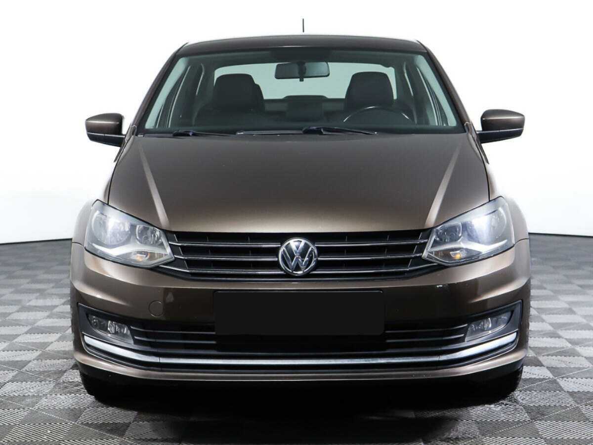 Купить Volkswagen Polo с пробегом. Фото: #1