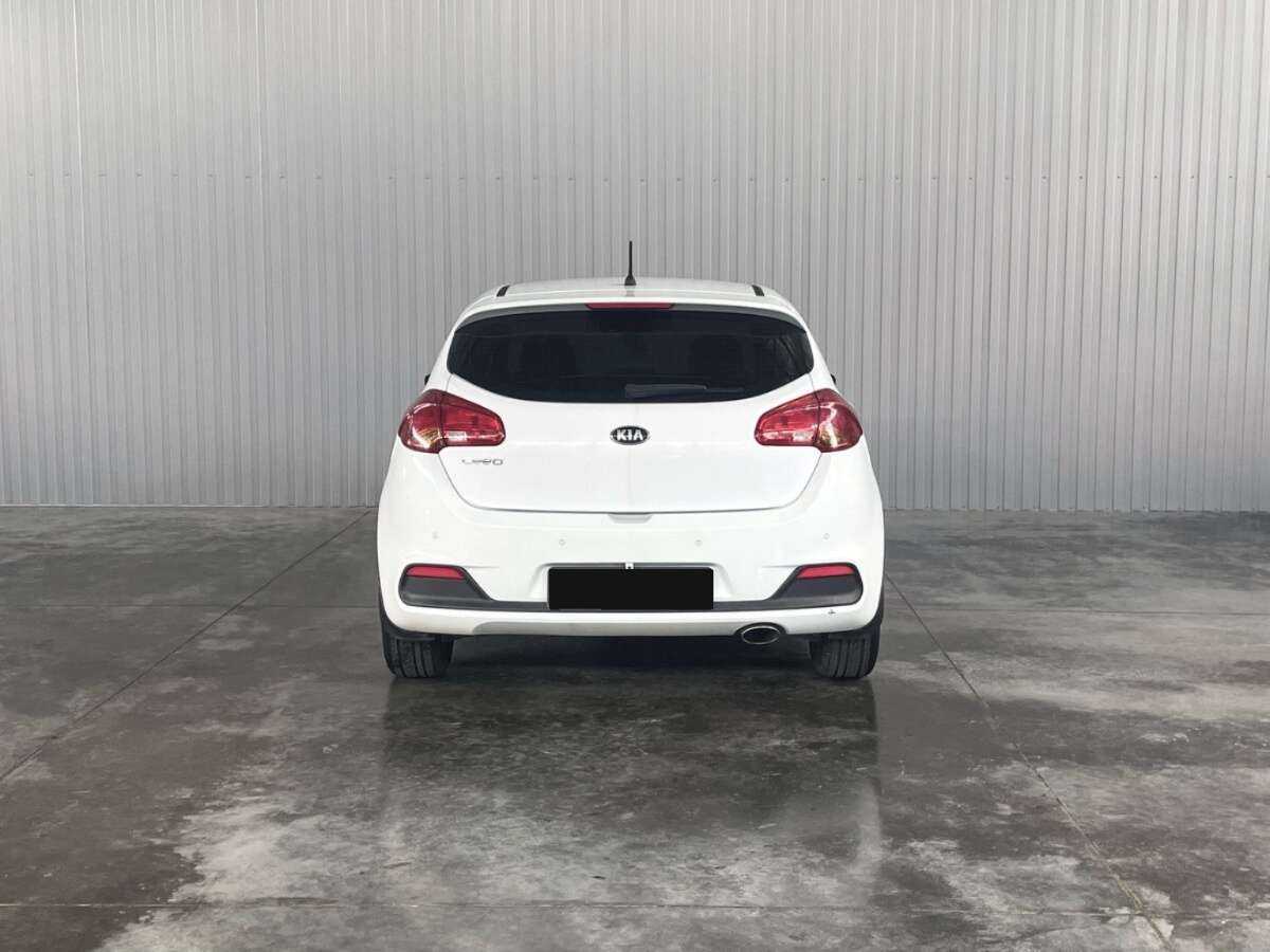 Купить Kia Ceed с пробегом. Фото: #5