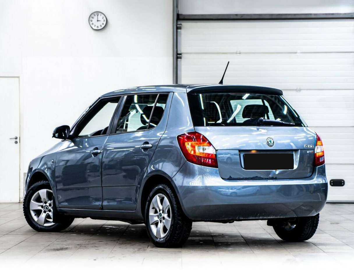 Купить Skoda Fabia с пробегом. Фото: #3