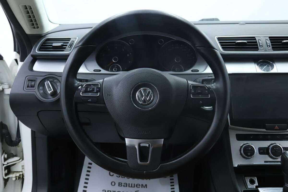 Купить Volkswagen Passat CC с пробегом. Фото: #10