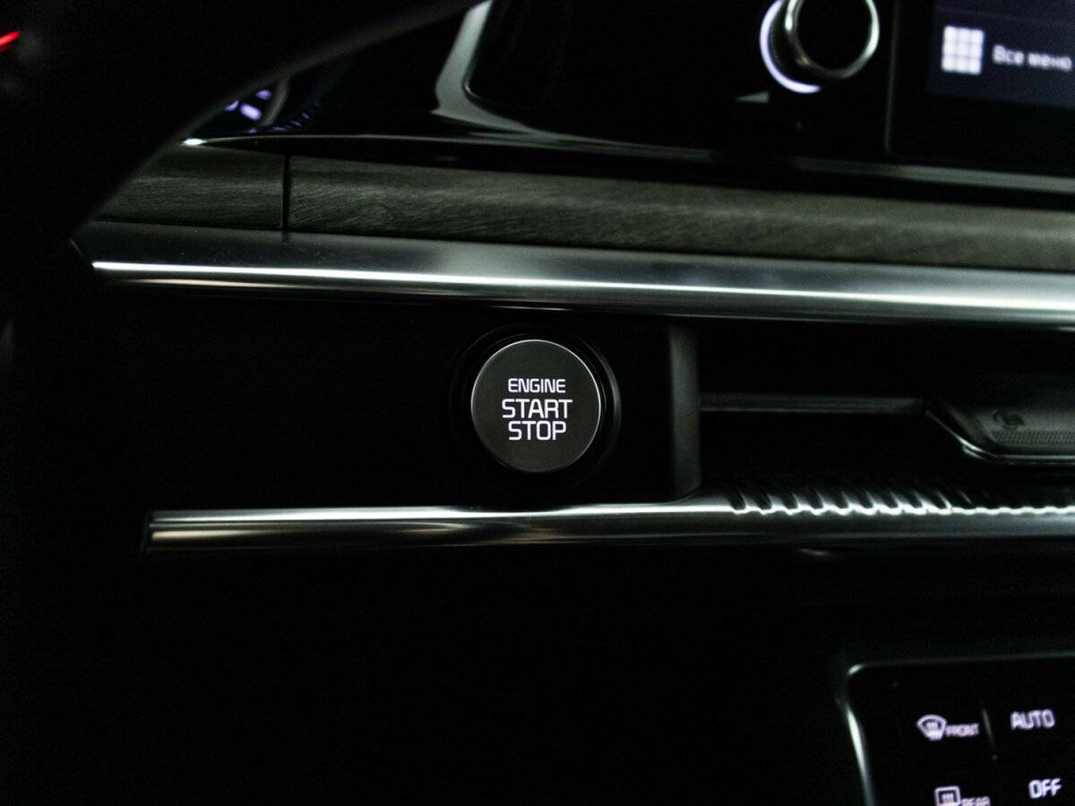 Купить Kia K5 с пробегом. Фото: #22