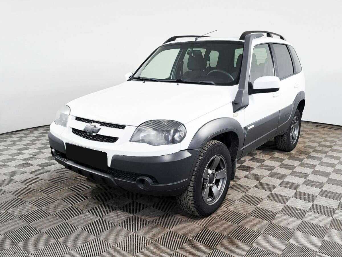 Купить Chevrolet Niva с пробегом. Фото: #0