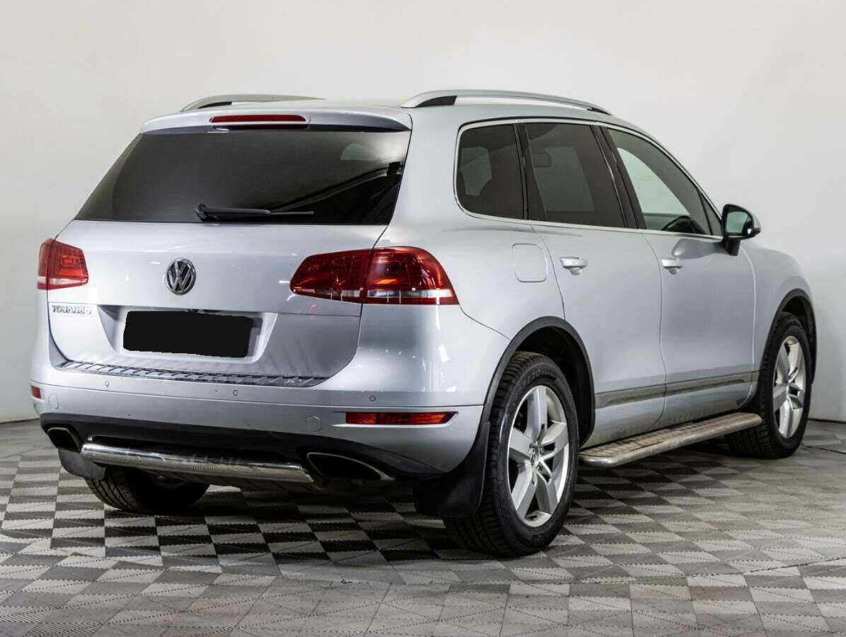 Купить Volkswagen Touareg с пробегом. Фото: #3
