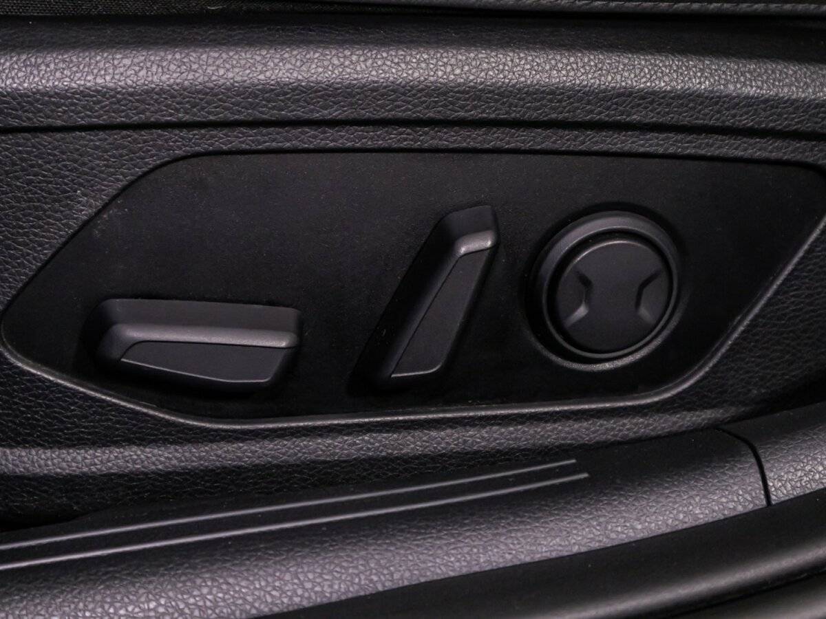 Купить Kia K5 с пробегом. Фото: #25