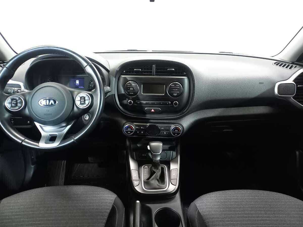 Купить Kia Soul с пробегом. Фото: #9