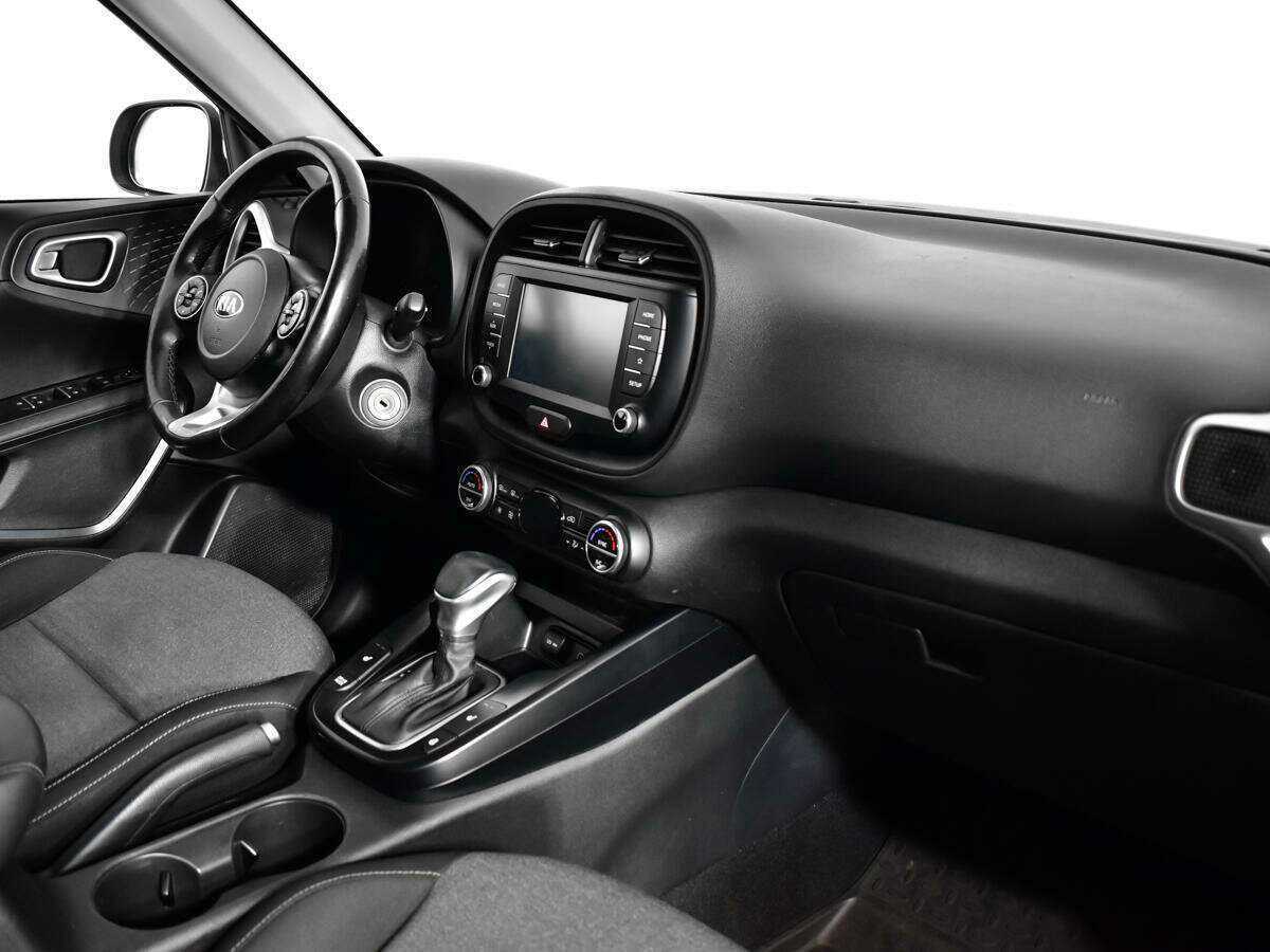 Купить Kia Soul с пробегом. Фото: #8