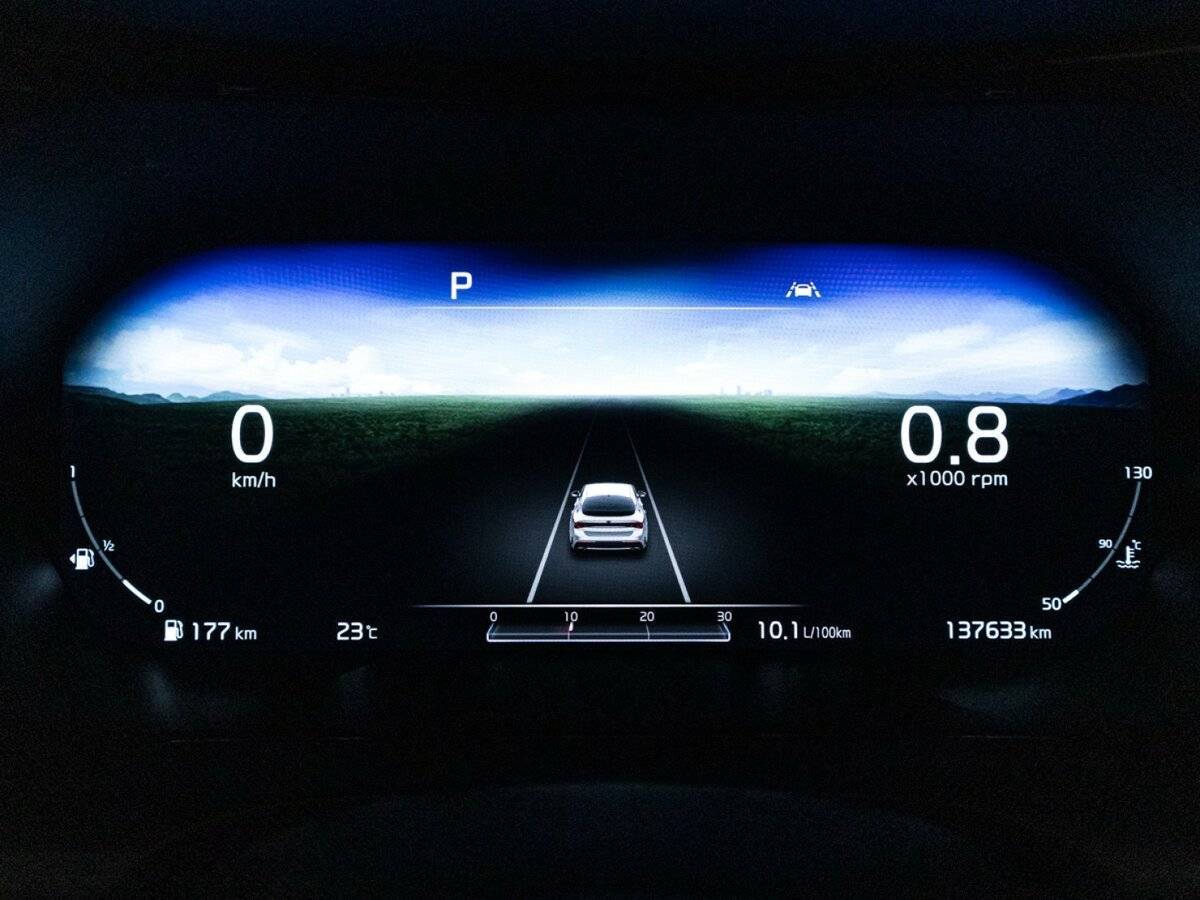 Купить Kia K5 с пробегом. Фото: #12