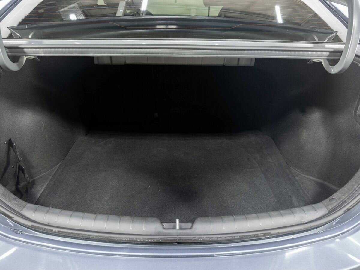 Купить Hyundai Solaris с пробегом. Фото: #23