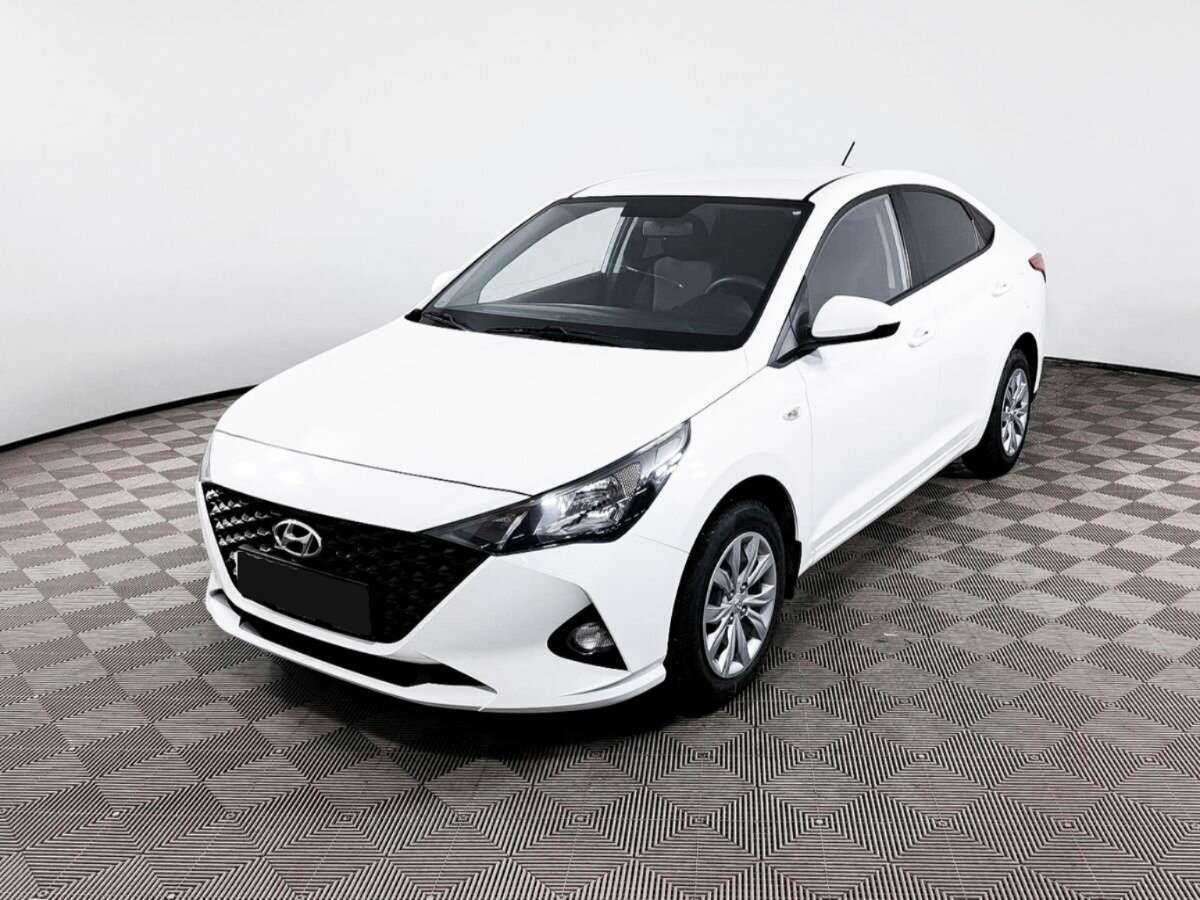 Купить Hyundai Solaris с пробегом. Фото: #0