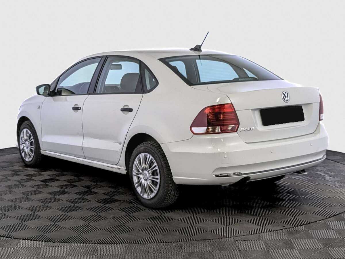 Купить Volkswagen Polo с пробегом. Фото: #6